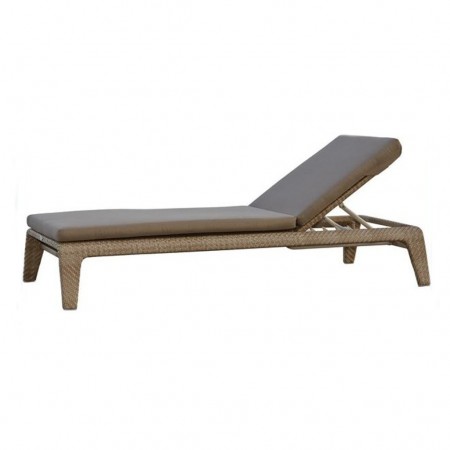 Journey collection sunbed, Skyline Design