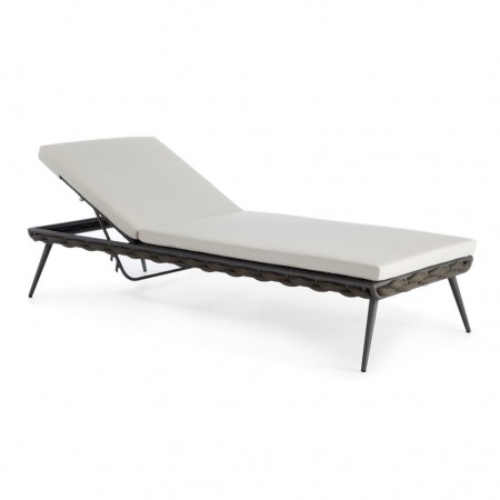 Serpent collection sunbed, Skyline Design