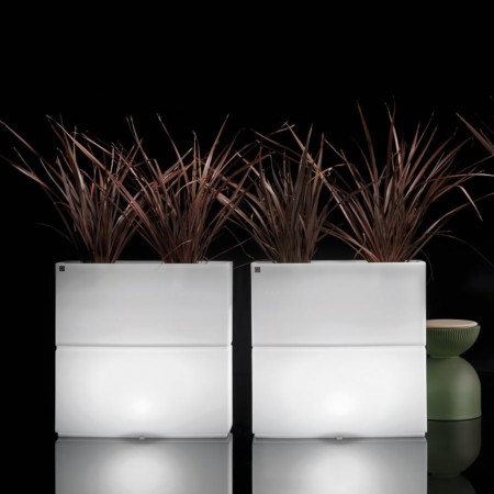 DUNE flower box with light, LYXO